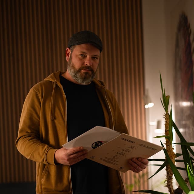 Fresh off the Press: Deeleegenz - Color Residues Album 2x12" Vinyl LP